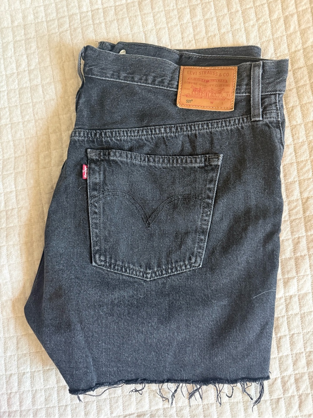 Levi's 501 Black Denim Jeans - Classic Straight Fit